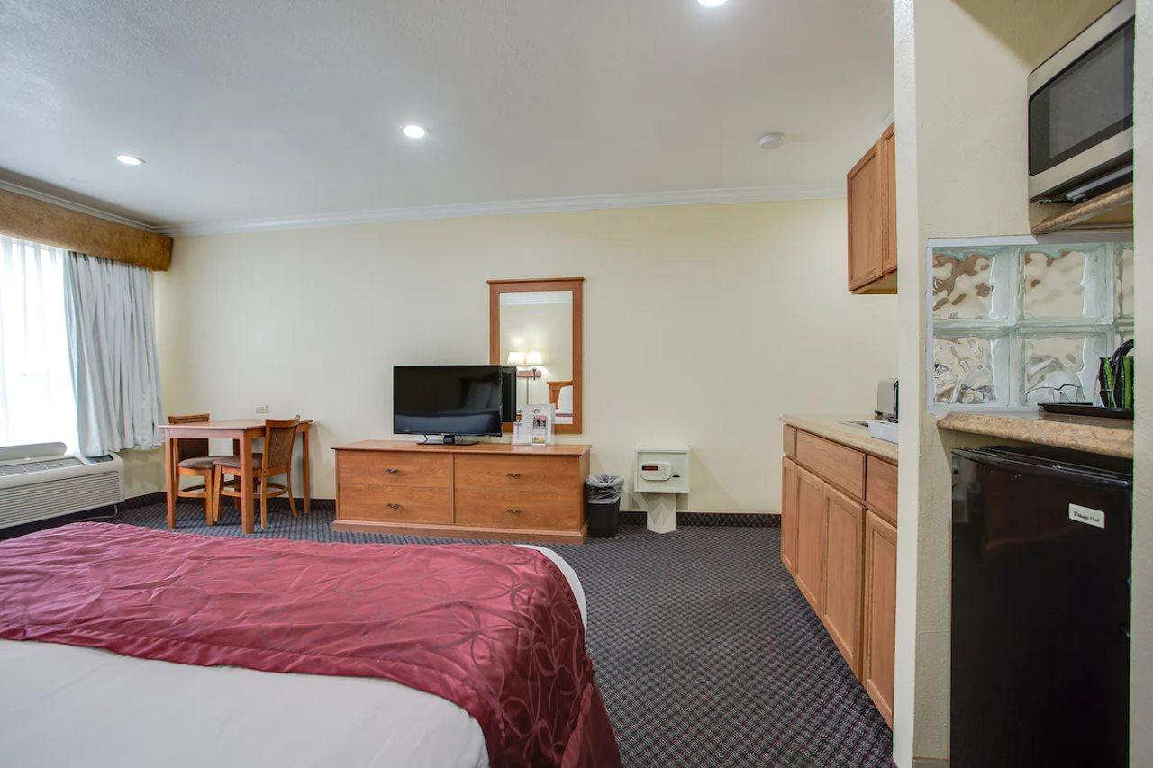 Best Inn & Suites Buena Park Eksteriør bilde