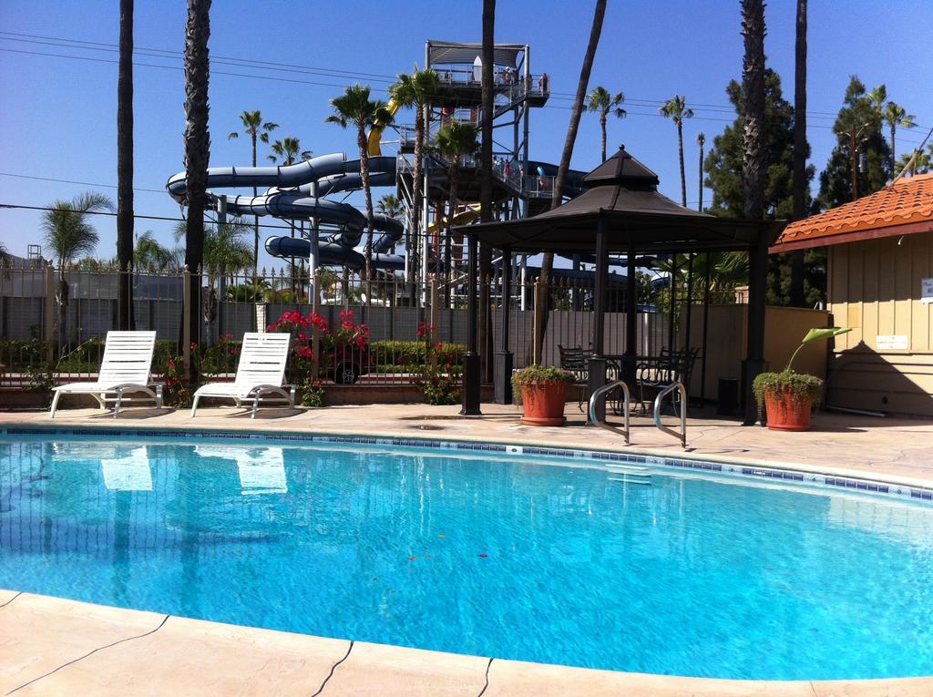 Best Inn & Suites Buena Park Eksteriør bilde